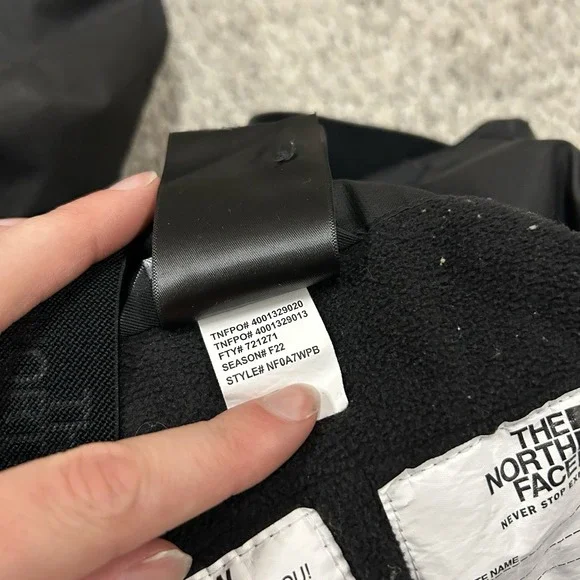 The North Face Dryvent Bib Overalls Kid's Size 6T Black Snow Winter - Picture 13 of 15